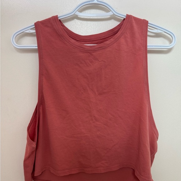 lululemon athletica Tops - Lululemon Athletica Pink Orange Muscle Tee Crop Cut Out
